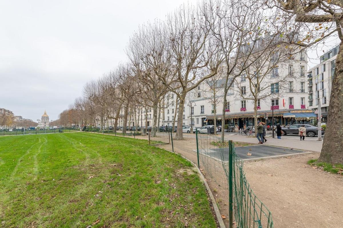 Appartamento Avenue Breteuil Family - 11 Pers - Unique - Cosy Parigi