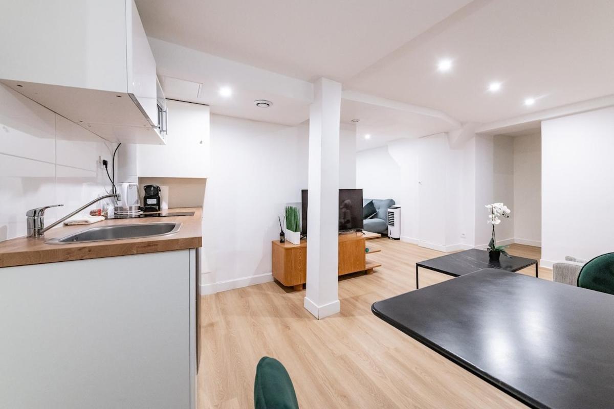 Appartamento Avenue Breteuil Family - 11 Pers - Unique - Cosy *